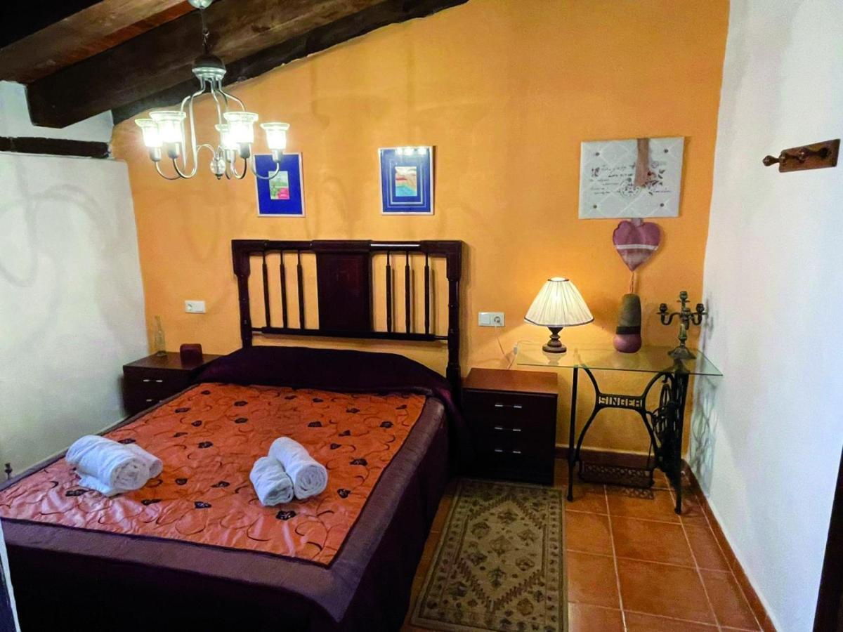 Casa Rural Vicenta 1750 Albentosa Buitenkant foto