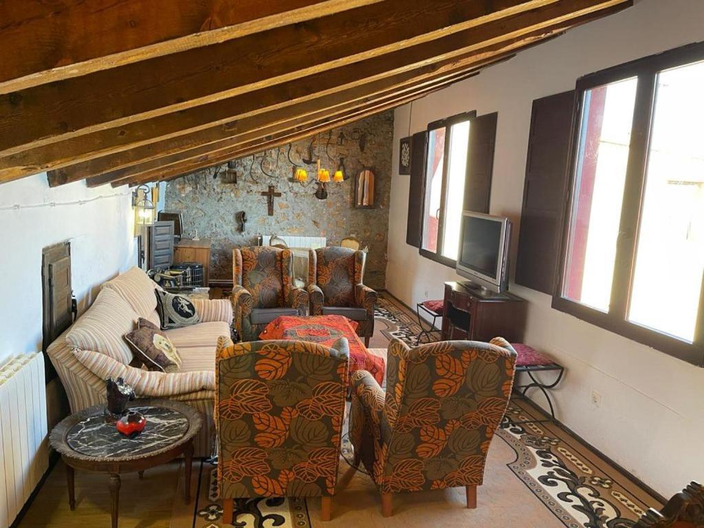 Casa Rural Vicenta 1750 Albentosa Buitenkant foto